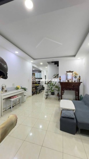 Phường Thạnh Mỹ Tây, Quận Bình Thạnh - NHỈNH 8 TỶ