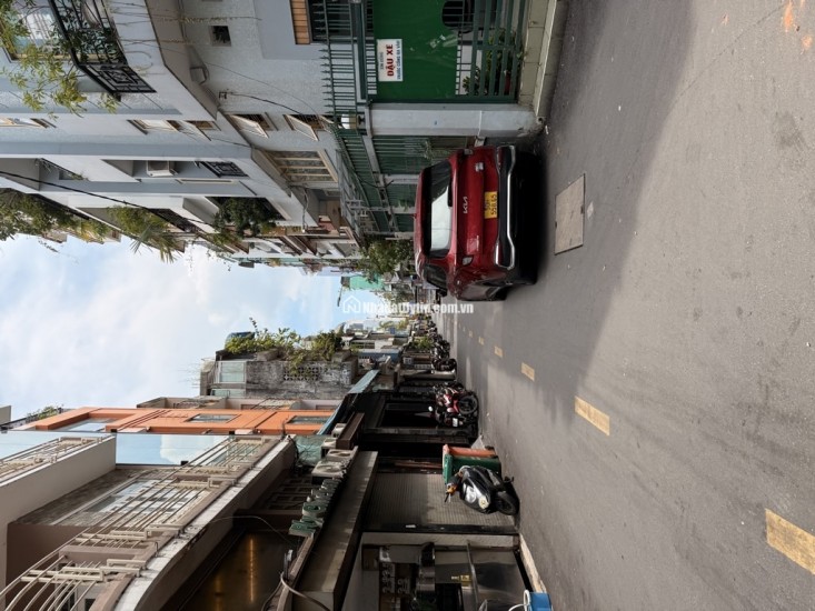 Nhà giá sốc Q.3 - Nguyễn Đình Chiểu - Cư xá đô thành - hẻm xe hơi - nhỉnh 7ty - nhà cũ tiện xây mới