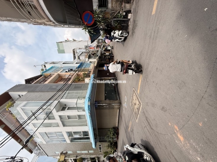 Nhà giá sốc Q.3 - Nguyễn Đình Chiểu - Cư xá đô thành - hẻm xe hơi - nhỉnh 7ty - nhà cũ tiện xây mới