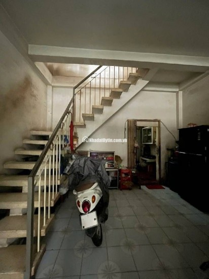 NGUYỄN DUY, CHÁNH HƯNG, Q8 GIÁP Q5, Q10..., SÁT MẶT TIỀN, NHÀ HAI MẶT HẺM TRƯỚC SAU, 3 TẦNG BTCT, 50M2( NGANG LỚN 4.6M X12M), CHỈ 6.Xx TỶ TL