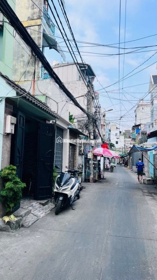 Nhà đẹp Q.10 - CMT8 - hẻm xe hơi thông - 48m2 - 4 tầng - giá 8ty2