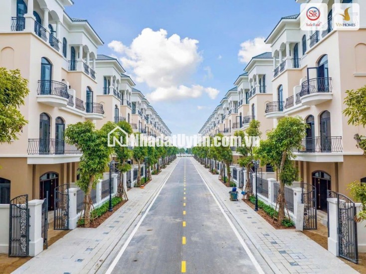 Bán liền kề góc Ocean Park 2 ,vị trí đẹp ,giá tốt nhất phân khu ,không chênh, triết khấu 20-30%.Hỗ trợ lãi suất.