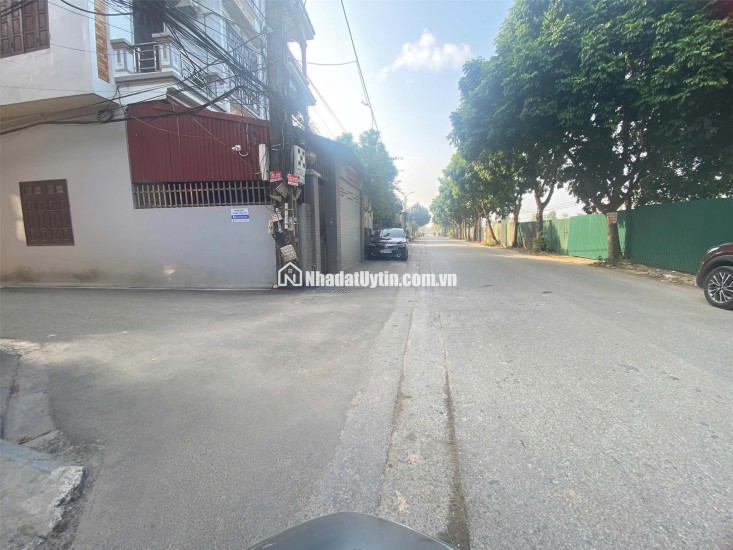 SIÊU HIẾM UY NỖ - Nhà văn hoá- trung tâm văn hoá đông anh