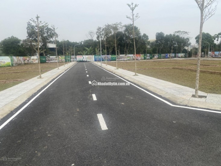 Bán đất Hoà Lạc, Quốc Oai, gần Quốc Lộ 21, kết nối giao thông vàng, full thổ cư, sổ đỏ GD luôn