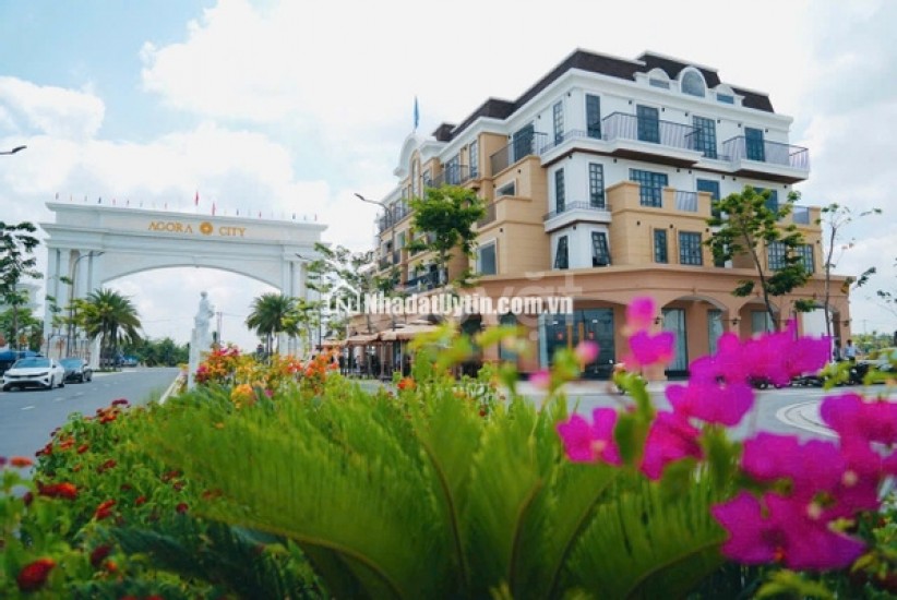 Đất nền 108m2 sổ hồng riêng chỉ 1,9 tỷ cửa ngõ khu hành chính Agora City. SƠN 0987449422