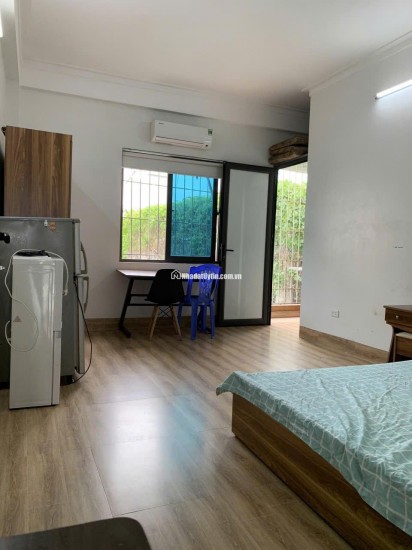 Cho thuê phòng ngõ 99 Trung Kính, full đồ, thang máy, chỉ 5 triệu