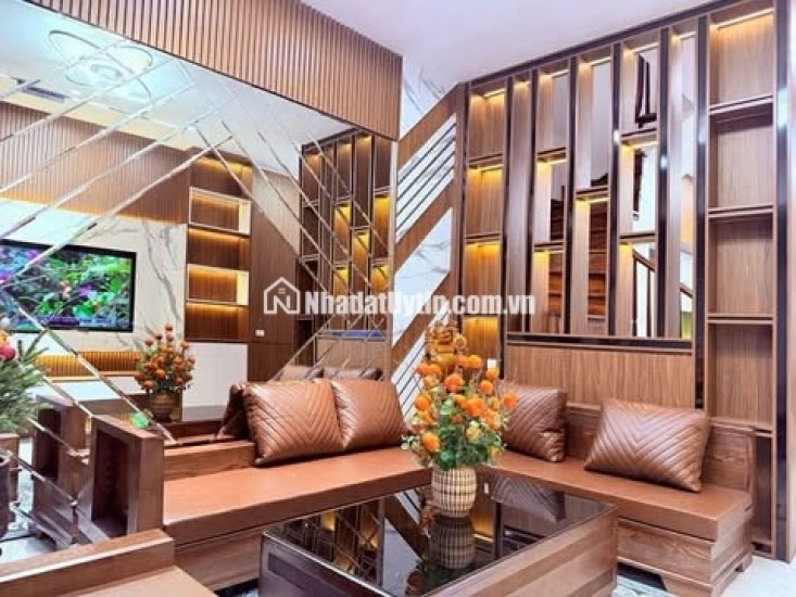 CẦU GIẤY - CÔNG NĂNG ĐỈNH - NHÀ QUÁ ĐẸP - FULL NỘI THẤT - MUA Ở 10 ĐIỂM