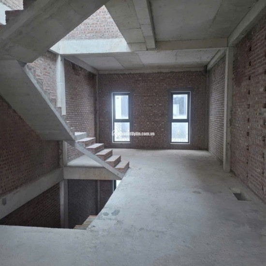 PHÂN LÔ - VỈA HÈ - OTO TRÁNH - KINH DOANH