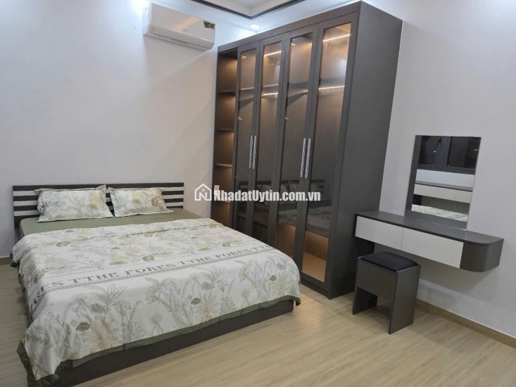 ĐƯỜNG 10M SIÊU THOÁNG – XE HƠI NGỦ TRONG NHÀ – NHÀ MỚI 4 TẦNG – GIÁP QUẬN 7 – CHỈ 6.9 TỶ