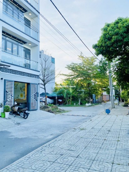 ĐƯỜNG 10M SIÊU THOÁNG – XE HƠI NGỦ TRONG NHÀ – NHÀ MỚI 4 TẦNG – GIÁP QUẬN 7 – CHỈ 6.9 TỶ