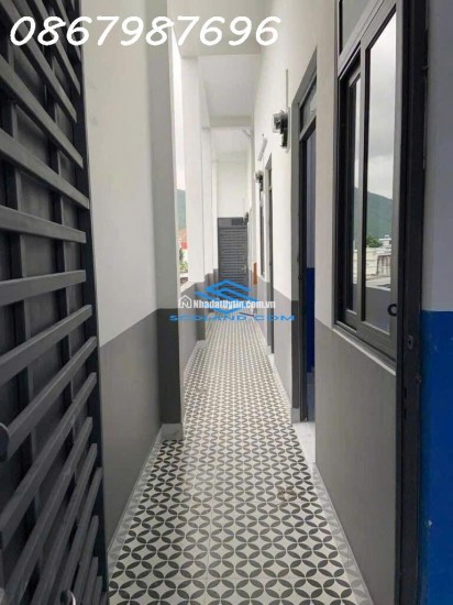 BÁN GẤP! NHÀ PHỐ 4 TẦNG 13 PHÒNG KINH DOANH, ĐANG HỢP ĐỒNG THUÊ DÒNG TIỀN ỔN ĐỊNH – VĨNH TRƯỜNG, NHA TRANG