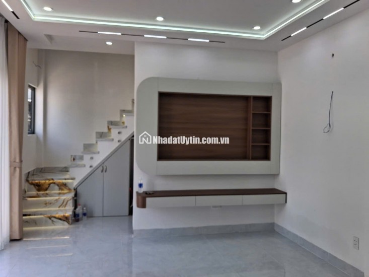 NHÀ MỚI QUẬN 7 BÁN GẤP CHỈ 4.9 TỶ