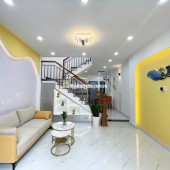 Hẻm gần 4m thông ngay khu vip Tân Sơn Nhì, 56m2, 2 tầng, 5tỷ nhỉnh tặng full NT