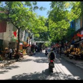 BÁN NHÀ HOÀNG HOA THÁM , KHU VỰC LÕI TRUNG TÂM CỦA THÀNH PHỐ.