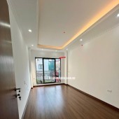 BÁN NHÀ PHÚC LỢI LONG BIÊN DT 42M2 GẦN Ô TÔ TRƯỜNG HỌC CÁC CẤP LÊ QUÝ ĐÔN TIỆN ÍCH