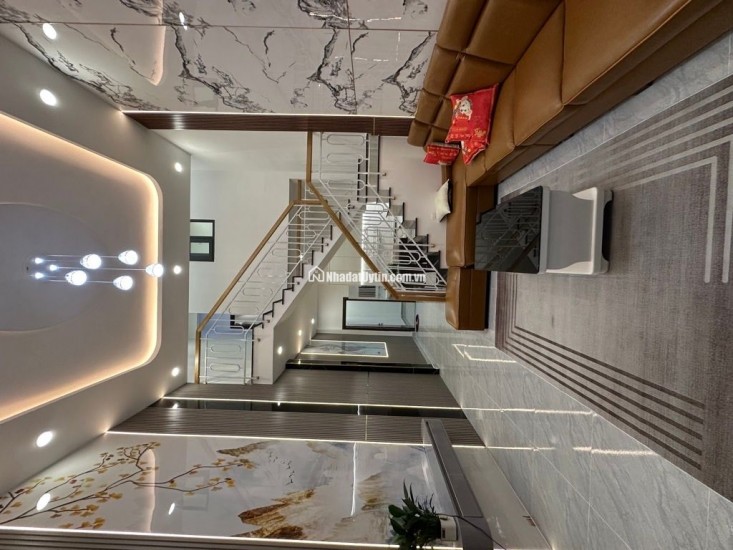 Nhà đẹp TL19 An Phú Đông 2 tầng 3PN hẻm 4m giá 4.x tỷ