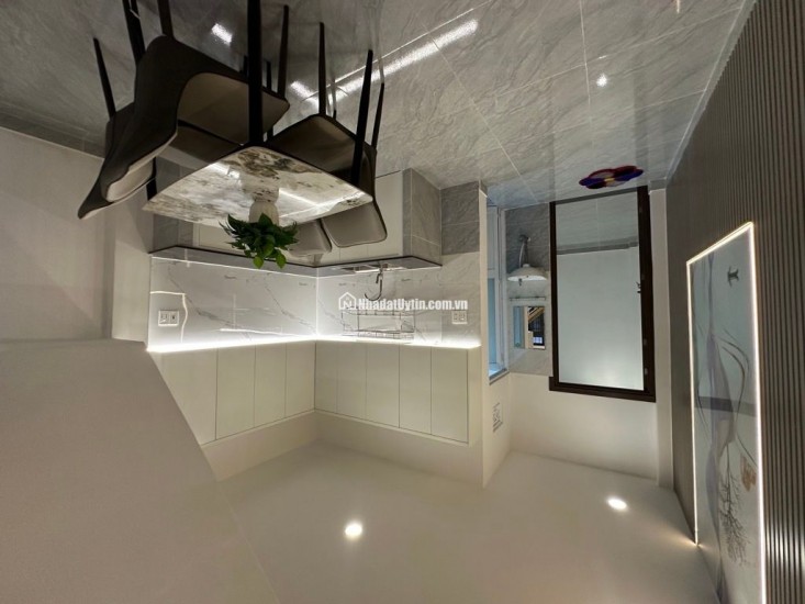 Nhà đẹp TL19 An Phú Đông 2 tầng 3PN hẻm 4m giá 4.x tỷ