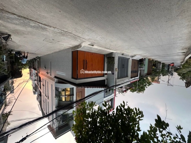 Nhà đẹp TL19 An Phú Đông 2 tầng 3PN hẻm 4m giá 4.x tỷ