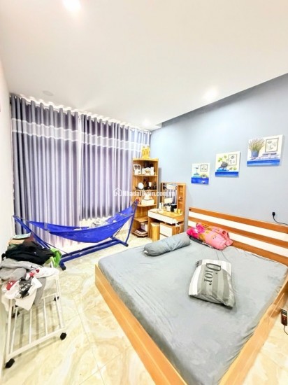 SIÊU PHẨM THẠNH LỘC QUẬN 12 - KDC TRUNG NHÂN - ĐƯỜNG TRƯỚC NHÀ 8M - XE HƠI NGỦ NGON TRONG NHÀ - 51 M2 - 4 TẦNG BTCT - CHỈ 5.X TỶ.