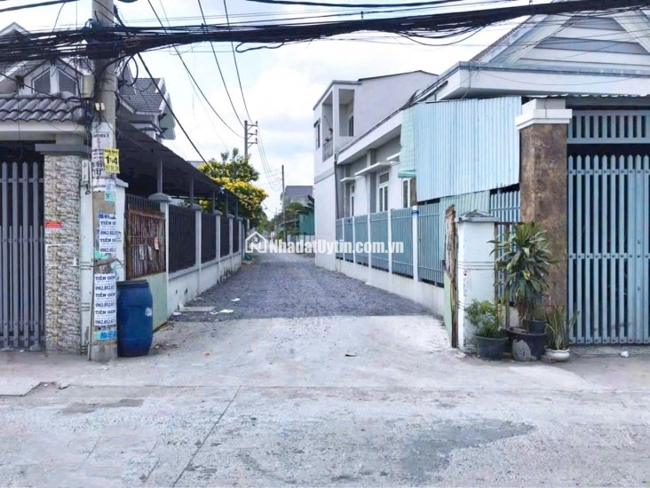 CẦN BÁN 124M2 ĐẤT THỔ CƯ HẺM XE TẢI GẦN BV NHI ĐỒNG - GIÁ: 4TY1