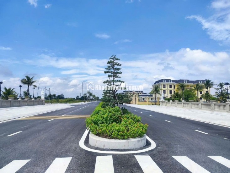 Đất biệt thự 192m2 giá chỉ 3,4 tỷ vị trí vàng Thủ Thừa, Long An  Agora City: 0987449422