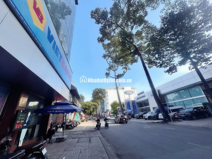 BÁN NHÀ MẶT TIỀN KD Đ.CAO THẮNG, QUẬN 3 - 70M2 - HDT MẶT BẰNG 30TR/TH - CHỦ 1 ĐỜI XƯA* LIÊN HỆ GIANG GIANG: 093.86.76.685