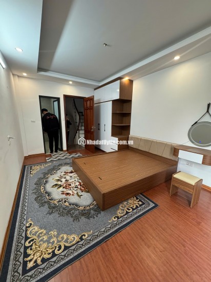 Bán nhà ngõ Đông Thiên, Vĩnh Hưng, Hoàng Mai, HN - 33m2, SĐ, 7.4 tỷ - 0911666522