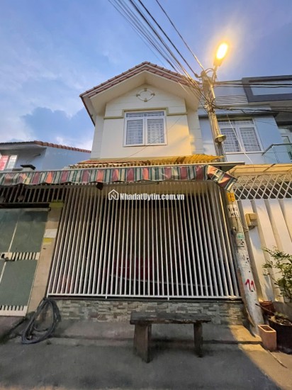 BÁN NHÀ CẤP 4 TRUNG TÂM HIỆP PHÚ, 81M2. GẦN METRO, VINCOM LÊ VĂN VIỆT GIÁ NHỈNH 5 TỶ