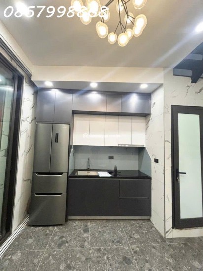 NHÀ PHỐ HIẾM  ĐẸP Ở NGAY - 5 TẦNG FULL CÔNG NĂNG - CHỦ TẶNG ĐỦ NỘI THẤT