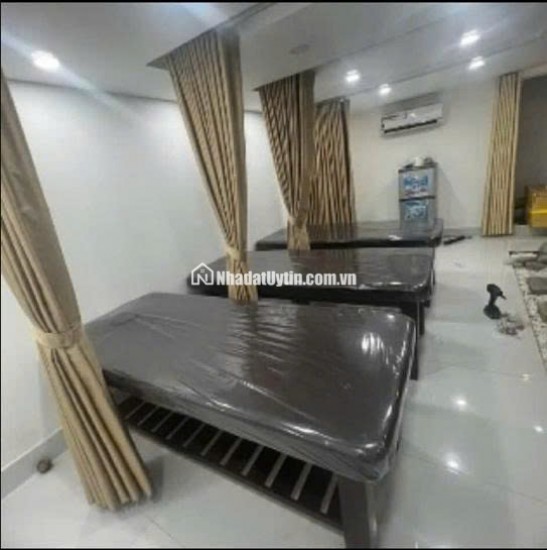 Bán nhà mặt tiền đường Phan Đăng Lưu, vị trí đẹp trung tâm Dĩ An.