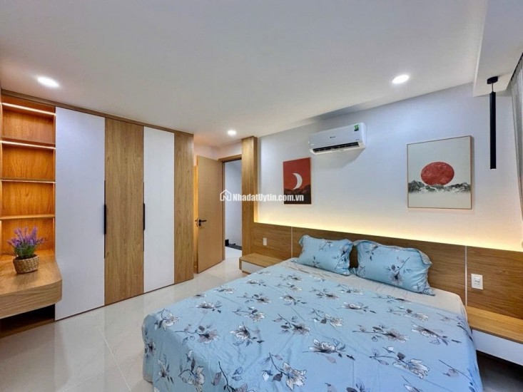 Thống Nhất - ngay bệnh viện Hồng Đức - 4 tầng xây mới theo phong cách hiện đại, đang cho thuê 18tr/1 tháng