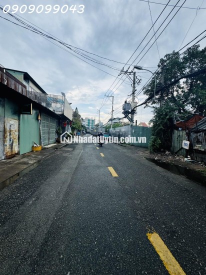 BÁN NHÀ MẶT TIỀN ĐƯỜNG NGANG 4.5M*18m KD LÀM VĂN PHÒNG SPA-PHÒNG MẠCH-ĐA NGÀNH-GẦN CHỢ-XUNG QUANH ĐẦY TIỆN ÍCH