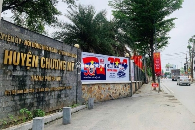 Nằm sát KCN thích hợp làm nhà nghỉ,quán nước, buôn bán...tiềm ẩn nhiều giá trị sinh lời