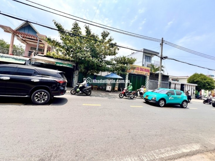 Bán gấp chia tài sản - Đất thổ cư Mặt tiền Gò Dưa - Chợ Tam Bình chỉ hơn 50triệu/m2 (NỞ HẬU)