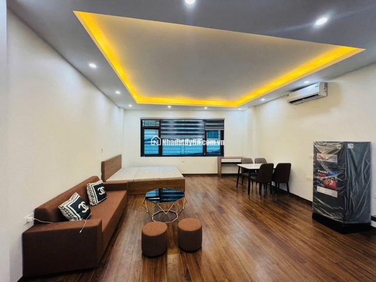 BÁN NHÀ SIÊU PHẨM MỚI TINH CẦU GIẤY  52M, 6 TẦNG THANG MÁY THÔNG SÀN, MẶT TIỀN 5,3M, GIÁ 16.5 TỶ