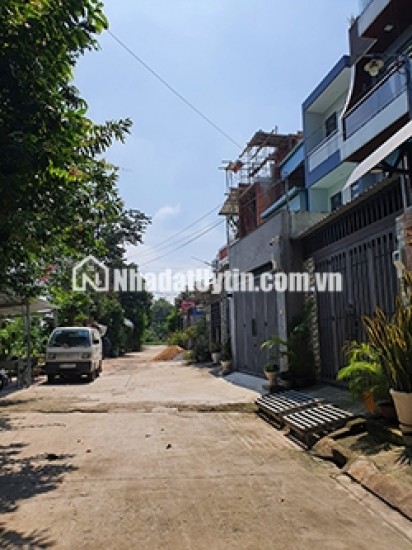 CHO THUÊ NHÀ 80M2, 2PN 1 TRỆT 1 LẦU + NỘI THẤT HẺM RỘNG 6M ĐƯỜNG TL37, KP1, P.THẠNH LỘC, Q.12