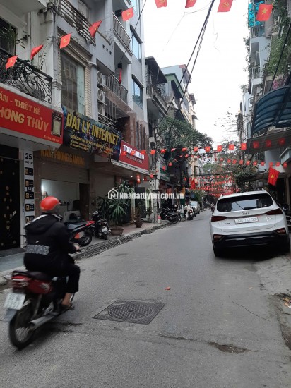 Bán nhà phân lô phố Pháo Đài Láng kinh doanh sầm uất