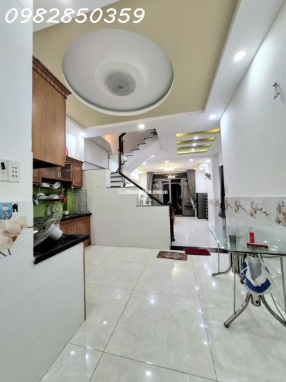 r5 T.Ỷ 5 - HẺM XE HƠI - 79M² - NGANG 5M, NỞ 6.8M