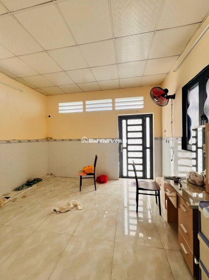 Q11 – NHÀ 3 TẦNG BTCT – NGANG ĐẸP 4M – GIÁ CHỈ 8 TỶ