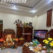 - NGỘP BANK – GIÁ CHẠM ĐÁY KHU VỰC 
- Chỉ 4.8 tỷ – SỞ HỮU NGAY 141m² THỚI AN Q12
- Ô TÔ ĐỖ 24h