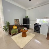 SANG NHƯỢNG CĂN HỘ 2PN FULL NỘI THẤT – NGAY TRUNG TÂM QUẬN 1