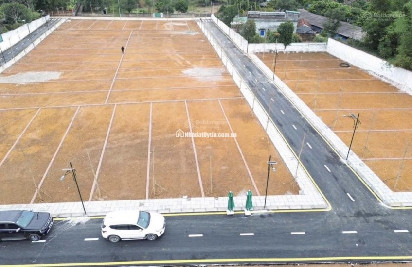 Siêu hiếm lô góc 2 mặt tiền view hồ Đồng Trạng gần ĐHQG, DT 102,5m2 full thổ cư, sẵn sổ