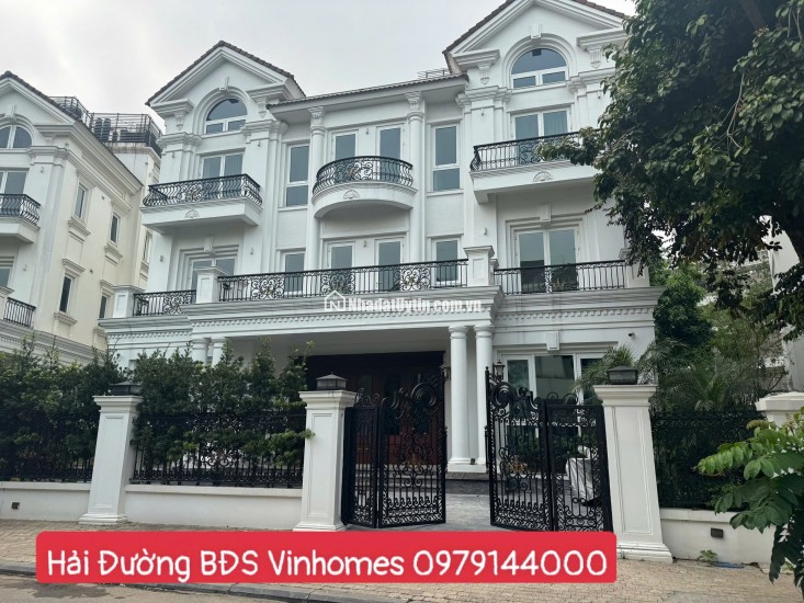 Cực hiếm 2 đơn lập hoa sữa đập thông 1 hầm xây 4 tẩng nổi DTXD hơn 900m sử dụng. Lh:0979144000