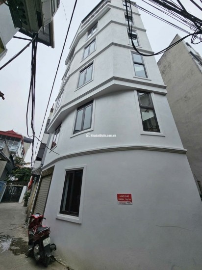 SIÊU PHẨM LONG BIÊN – 6 TẦNG THANG MÁY – LÔ GÓC – Ô TÔ VÀO NHÀ – NHỈNH 9 TỶ