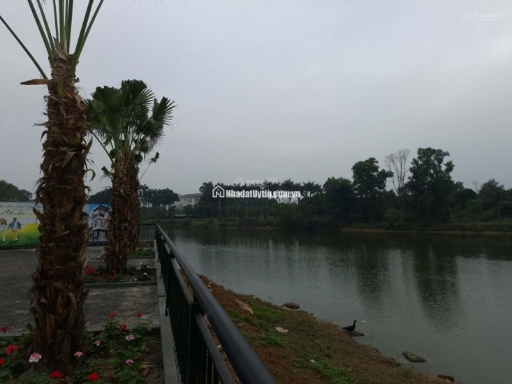 Bán lô đất 100m2 ngay ngã tư quốc lộ 21 đại lộ thăng long, cạnh ĐH Quốc Gia, khu CN Cao Hòa Lạc