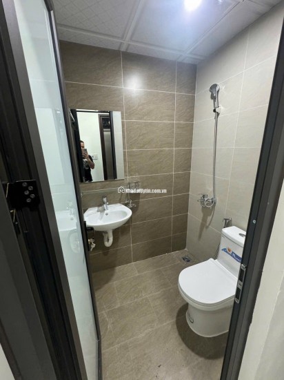 CẦN BÁN CCMN  PHỐ CẦU NOI - 55 M2 - 7 TẦNG - MT 5- GIÁ 19.8 TỶ