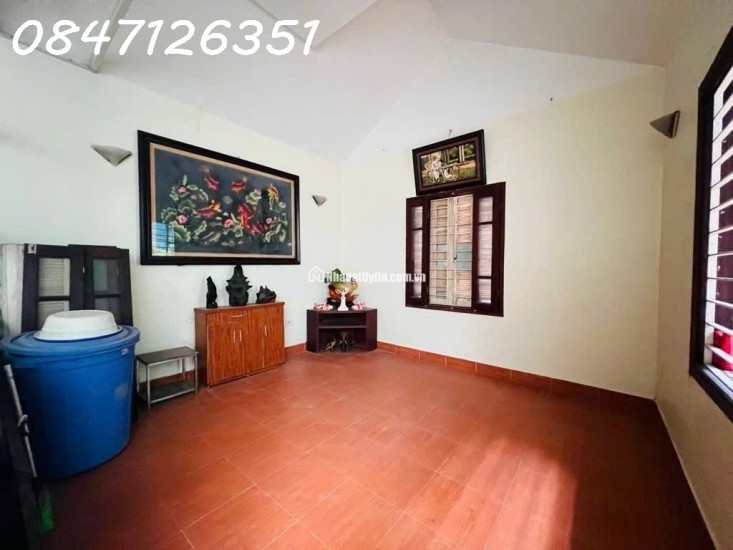 Nhà đẹp phố Cầu Giấy 54m 4T, MT 6.5m, Dân xây cực chắc, 13.9 tỷ