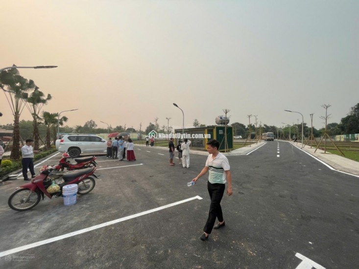 CHỈ 1 SUẤT NGOẠI GIAO: NGỠ NGÀNG MỨC GIÁ TẠI 