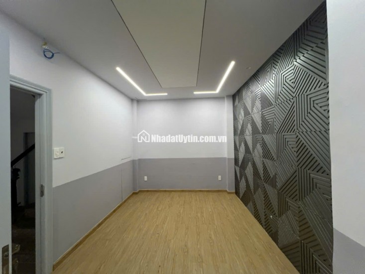 ĐỘC QUYỀN: CHO THUÊ NHÀ 39 TRẦN KHÁNH DƯ, TÂN ĐỊNH, QUẬN 1. DT 100M 3 LẦU. LH:0937133343.