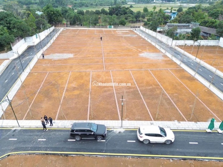 Siêu hiếm lô góc 2 mặt tiền view hồ Đồng Trạng gần ĐHQG, DT 102,5m2 full thổ cư, sẵn sổ